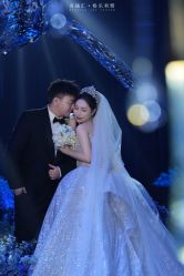 -拉瑞娜LaReine婚纱礼服高级定制