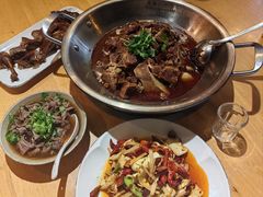 -大众跷脚牛肉馆·非遗传承单位(峨眉山店)