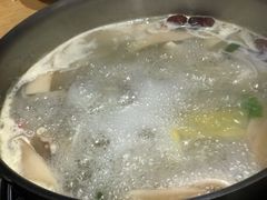 斑鱼锅底-阿源鱼捞斑鱼火锅·海鲜粥(山景尚宅店)