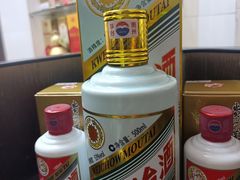 -回收烟酒冬虫夏草礼品购物卡名酒洋酒老酒(黄浦店)