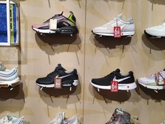 -NIKE(沪闵路南方友谊商城店)