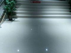 -维也纳酒店(桂林万福广场店)