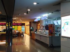 -第5大道精品休闲购物广场