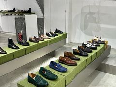 -LuOne凯德晶萃广场(徐家汇路店)