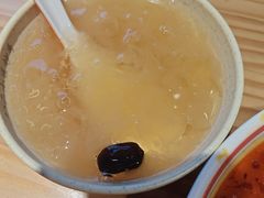 -八二小区抄手(龙湖上城天街店)