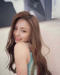 -禾曼造型