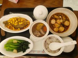 -森宝月子中心(白云山店)