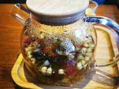 -84那年咖啡馆(李沧万达店)