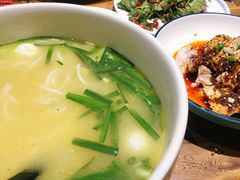 -茶花妹子云南餐厅(传媒大学店)