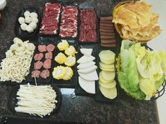 -山珍鲜牛肉火锅本地老字号(汕中老店)