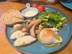 -JINNS锦时 steak&pizza(浸信会礼拜堂旧址店)