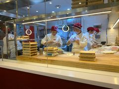 面包甜点陈列柜-客临百思德·东北特色馆(龙湖时代天街店)