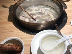 -椰夫人·养生椰子鸡(黄埔时代城店)