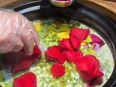 -一朵菌·野生菌探索家火锅(南亚店)