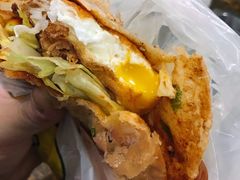 爆浆炸蛋-小红车炸蛋葱油饼