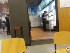 -汉堡王(大连柏威年餐厅店)