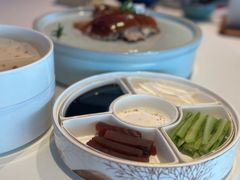 精品烤鸭-悦江(梅奔中心店)