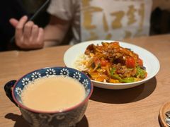 -耶里夏丽·新疆菜·28年喀什老馆(田林东路店)