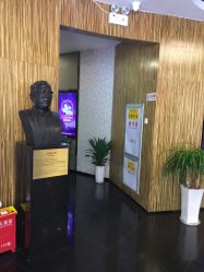 -比华利美容医院