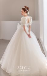 -艾米丽婚纱礼服