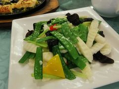 -御满江海鲜酒家(洛溪新城店)
