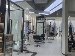 -U·NI SALON 造型