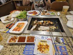 -阿亲家·韩式无限烤肉(春熙路店)