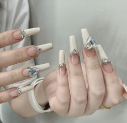 -H12 STAR日式美甲美睫专门店