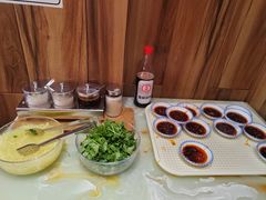 -笑来喜馄饨小笼工坊(通扬路店)