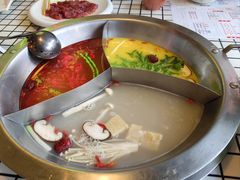 -山悦里 山野·鲜火锅(罗斯福广场店)