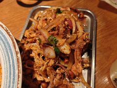 -喝丢一只鞋海鲜烧烤·海肠捞饭(市场店)