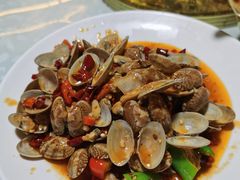 -范饭椰林川湘味海鲜·椰子鸡(三亚湾椰梦长廊店)