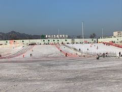 -华彬猛犸滑雪场