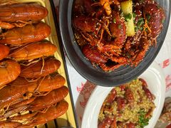 -肥肥虾庄·金牌油焖大虾(汉口城市广场店)