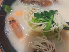 黄鱼面-十面欢腾·海鲜面·台式Bistro(长乐路店)