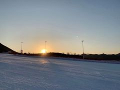 -荣盛康旅野三坡滑雪场