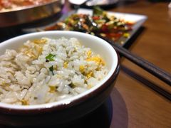 -三叔特色自贡菜(中海国际店)