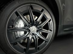 -天津波士信达奔驰4S店(卫津南路店)