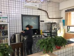 -八两八金·莱芜特色炒鸡(市南漳浦路店)