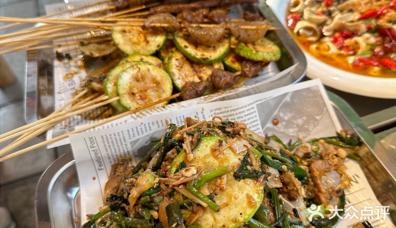 昆明的！暴好吃的烤鸡[流泪]肉嫩还爆汁！！ 
