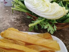 -牛叔鲜羊肉铜火锅(远东小区店)