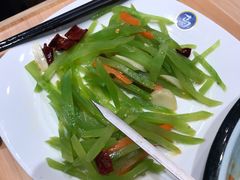-西部马华清真兰州牛肉面·烧烤夜市(三里河店)
