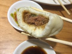 -凤起龙游老面包子(凯德晶品店)