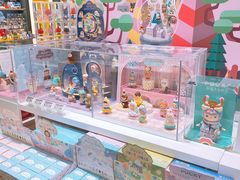 -泡泡玛特POPMART(武汉天地壹方店)
