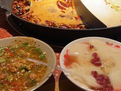 -赵美丽·重庆社区火锅·直营店(火车东站·中豪国际店)