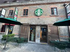 -星巴克臻选(上海今潮8弄店)