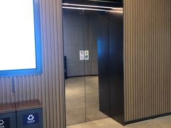 -国华国际广场-地下停车场