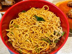 -爆炸头阿姨小四川正宗川味小吃(无任何分店)