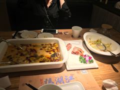 -江湖情酸菜鱼(万菱汇店)