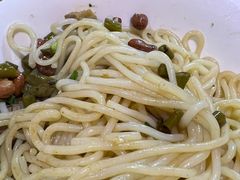 -牛八宝桂林米粉(八里庄店)